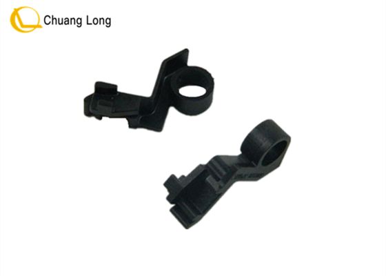 قطعات دستگاه خودپرداز DeLaRue NMD100، قطعات BCU توزیع کننده پول نقد، انبردست چپ A002548