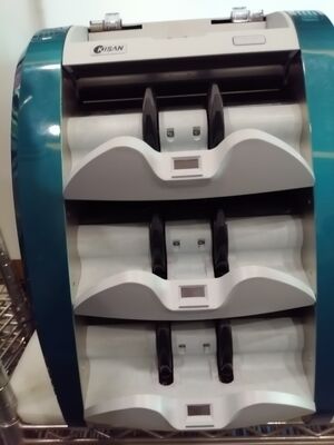 دستگاه مرتب سازی اسکناس های کیسان دستگاه شناسایی پول کاونتر آبی با صفحه نمایش LED Smart K3 S16E01-3659