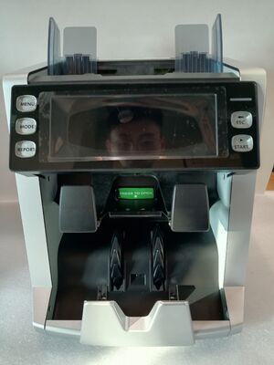 ماشین دسته بندی سکه 1+1 دستگاه سنج پول قطب پول سیاه با صفحه نمایش LED LK22025060006