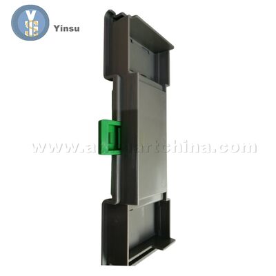 قیمت خوب 4450693308 445-0693308 2040000217 NCR پوشه صندوق پاکسازی بسته با قفل و دستگیره قطعات ماشین ATM برای NCR S1 رد کیست آنلاین