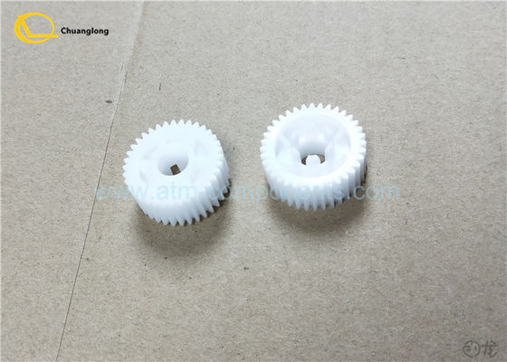 قیمت خوب سفید ضخامت 36T Drive Gear، 4450633963 لودر کوچک تریلر TTW Machine آنلاین